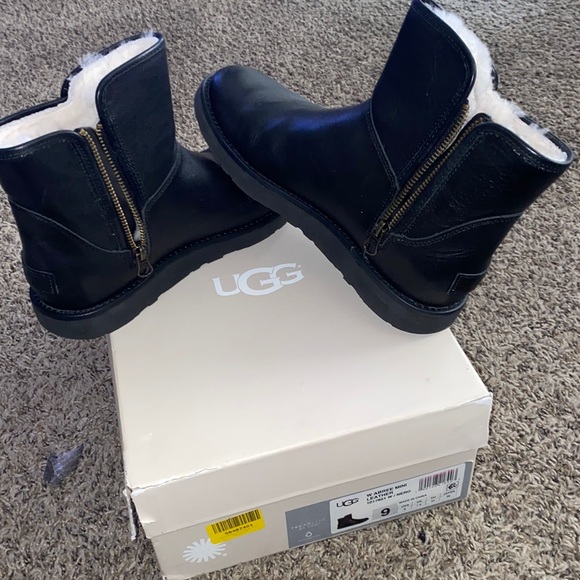 UGG Leather Boots - Picture 7 of 12